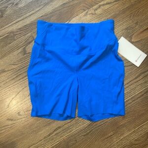 NWT Lululemon Poolside Base Pace HR shorts, 6" ribbed, sz 8